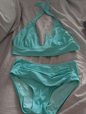 Never Worn/surf style Turquoise Halter Bikini Set